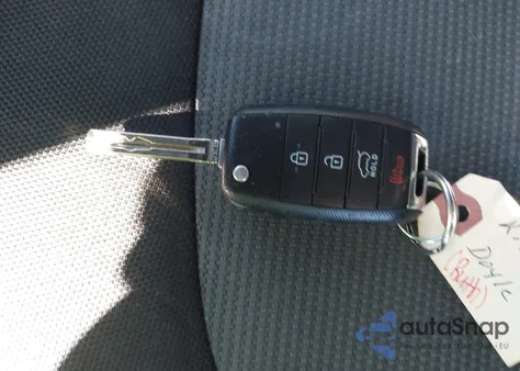 2015 Kia Sportage Lx z USA, uszkodzony, nr VIN KNDPBCAC3F7770065